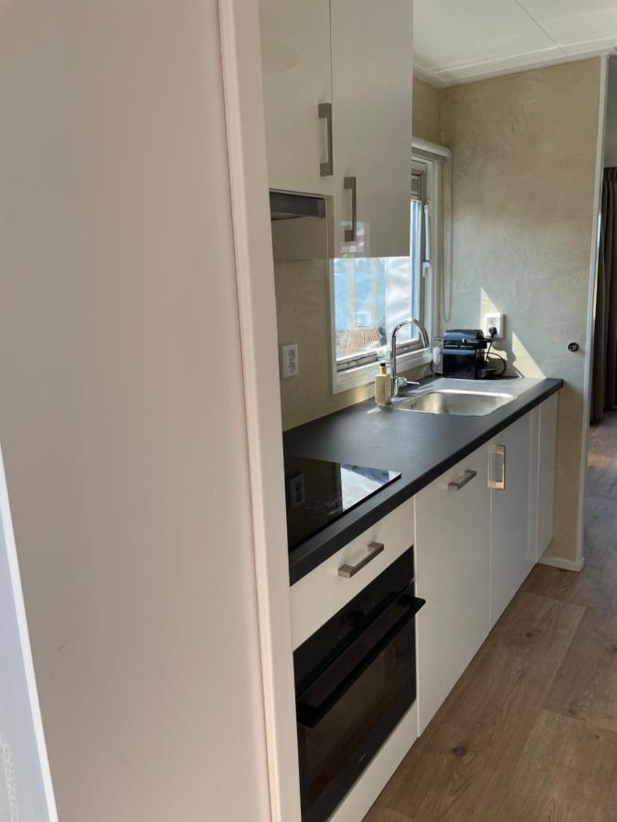 Lith Luxe Chalet Direct Aan Het Water Met Strand מראה חיצוני תמונה