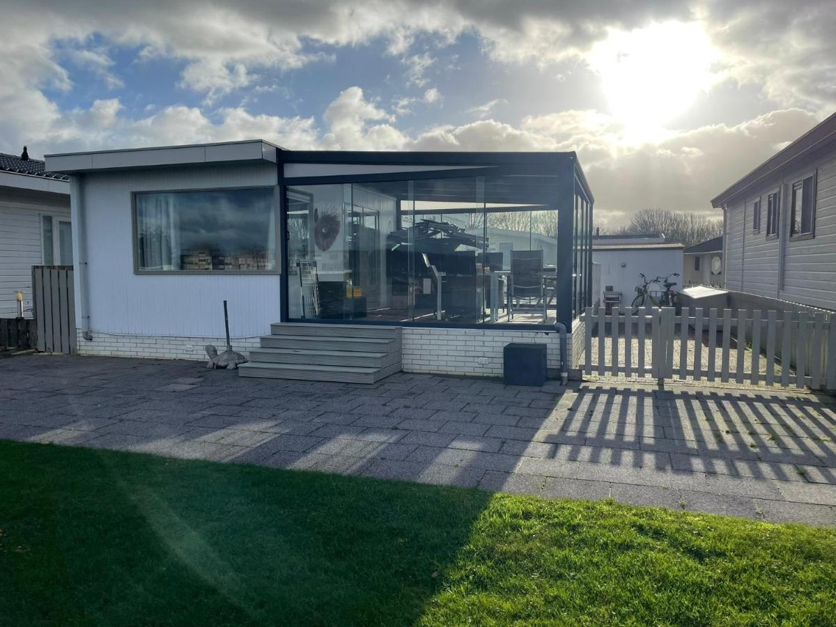 Lith Luxe Chalet Direct Aan Het Water Met Strand מראה חיצוני תמונה