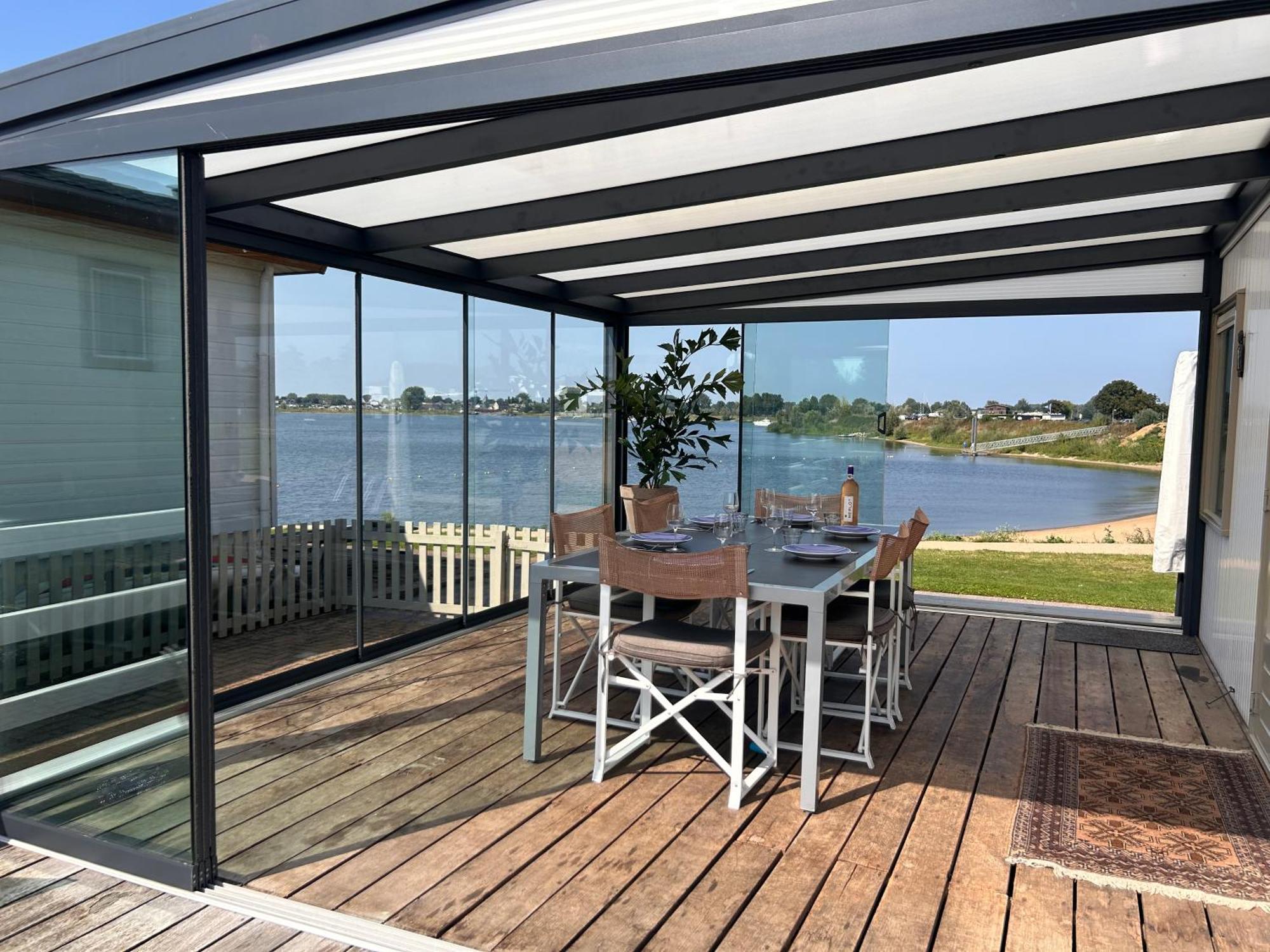 Lith Luxe Chalet Direct Aan Het Water Met Strand מראה חיצוני תמונה